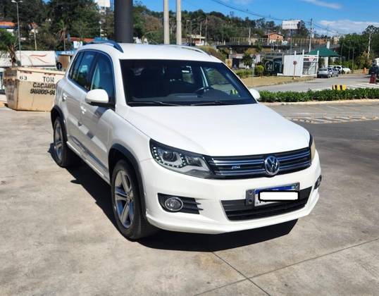 VOLKSWAGEN TIGUAN 2.0 TSI R-LINE 16V TURBO GASOLINA 4P TIPTRONIC